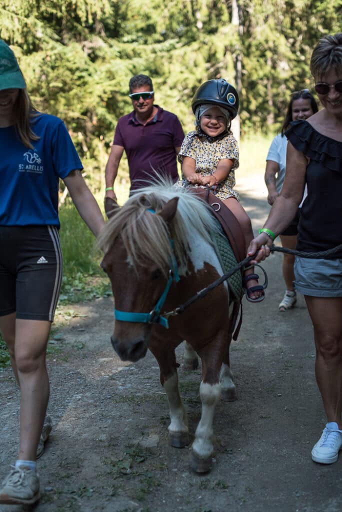 Balade à poney aux Karellis